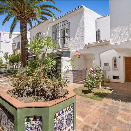 فيلا Casa Lena Town House With Pool نيرخا المظهر الخارجي الصورة